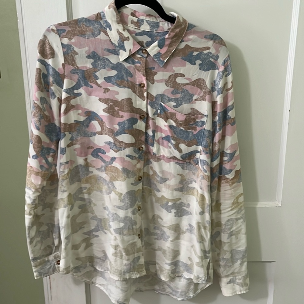 Artwalk Size Small Button Down. New With Tags - image 4